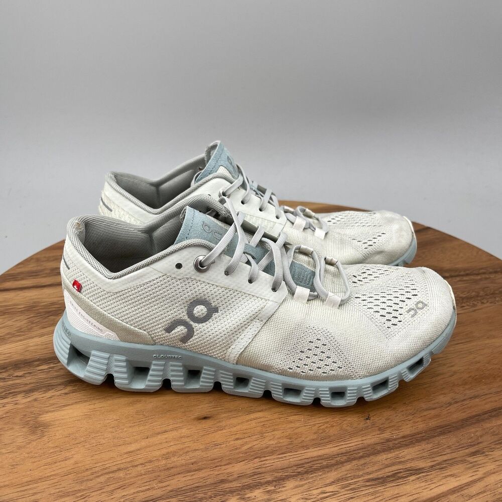 On Cloud X 2.0 Shoes Womens Size 6 White Running Comfort Walking Gym Sneakers